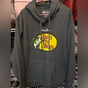 Bass Pro hoodie, NWOT, XL